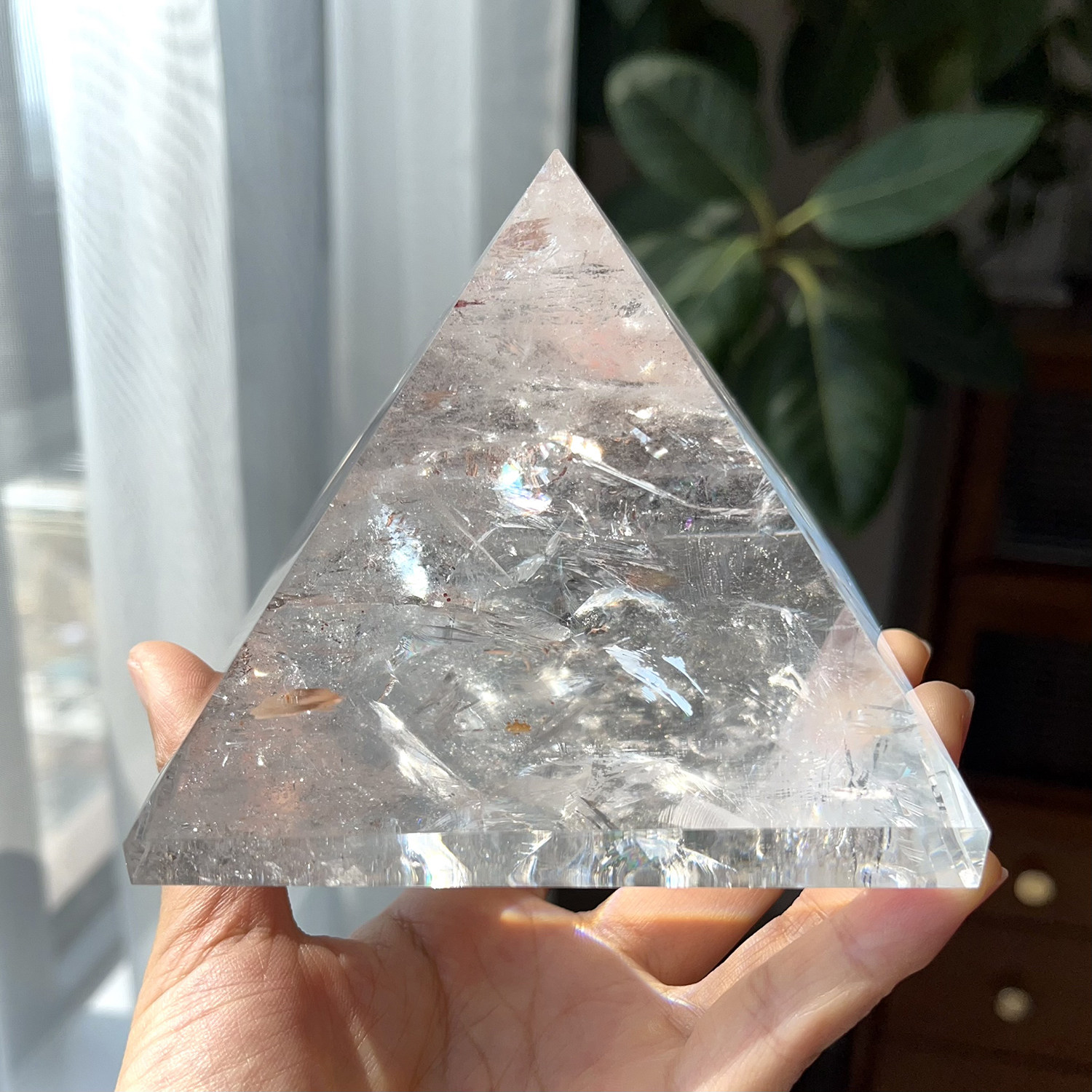 天然喜马白水晶金字塔