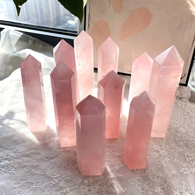 天然莫桑比克粉晶柱子颜色粉透粉晶原石打磨水晶柱子摆件可挂手串