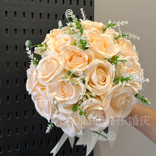 新娘手捧花婚礼花球伴娘绒布仿真玫瑰花束婚纱照道具拍照领证结婚