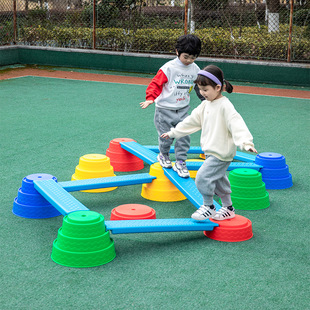 幼儿园构建平衡木玩具早教独木桥儿童感统训练平衡板组合教具