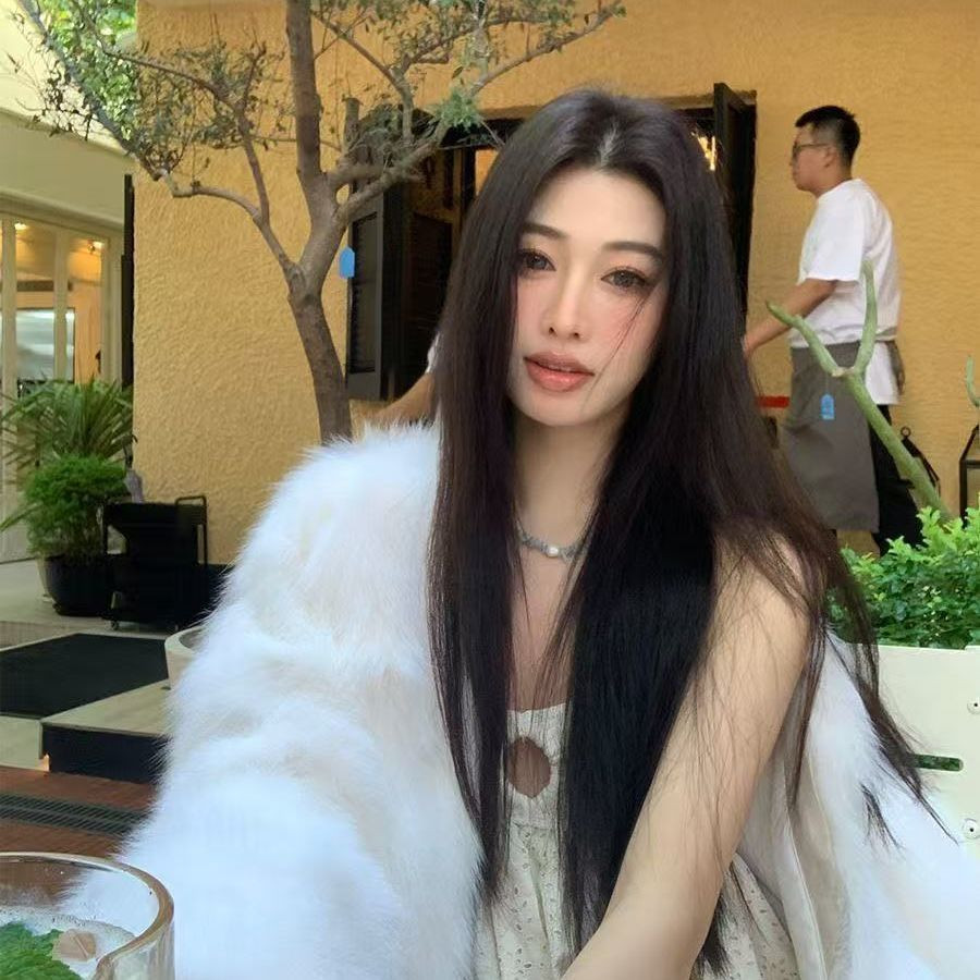 仿狐狸毛皮草大衣女冬2025新款短款年轻富家千金水貂毛绒毛毛外套,女装/女士精品,短外套,淘宝优惠券,粉丝福利购,淘宝优惠卷