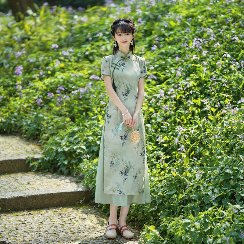 奥戴旗袍连衣裙中国风夏季2023年新款长款绿色改良走秀日常可穿女