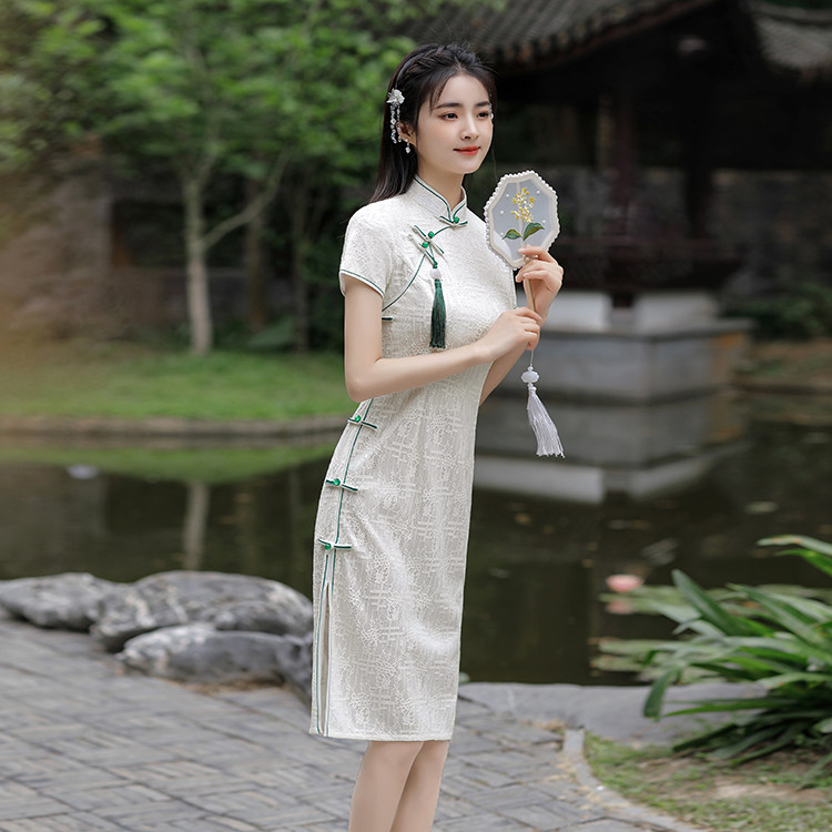 蕾丝旗袍2022年新款年轻款女夏季日常可穿改良连衣裙中长款过膝女