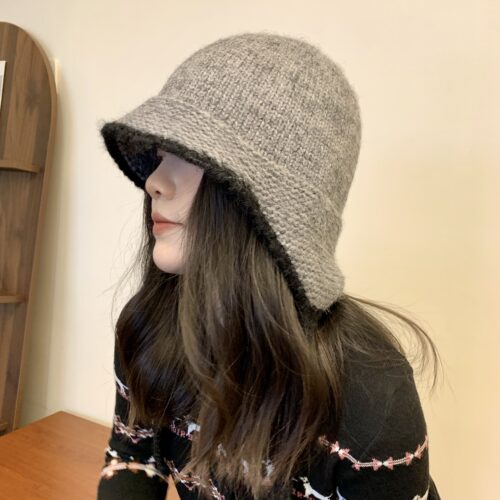 极简文艺针织渔夫帽女秋冬韩版羊毛混纺时髦百搭护耳系带飞行帽子