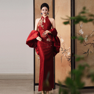 订婚礼服裙新中式敬酒服新娘2026新款挂脖红色显瘦复古风旗袍晨袍