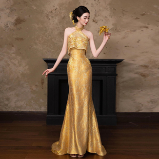 新中式金色挂脖晨袍女新娘鱼尾裙重工奢华订婚礼服国风宴会敬酒服