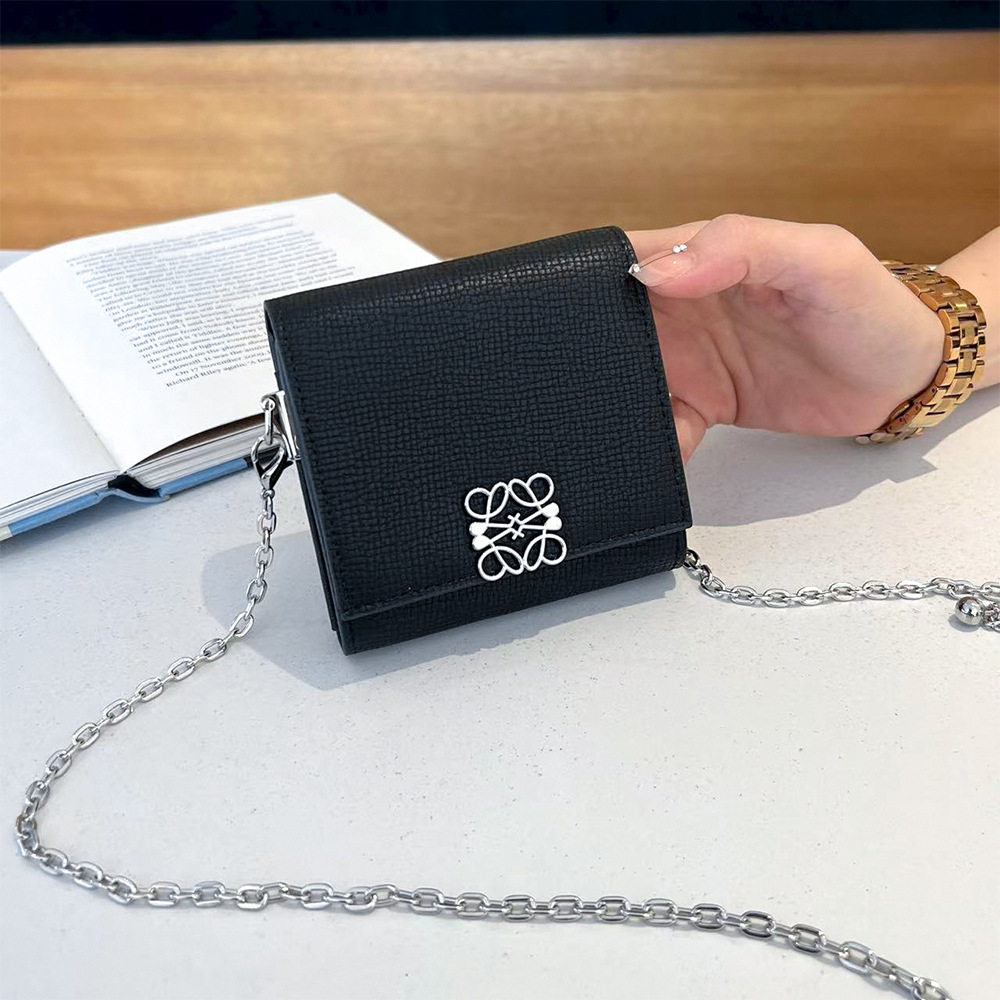 真皮女链条小钱包新款时尚牛皮手掌纹锁功能折叠零钱包单肩