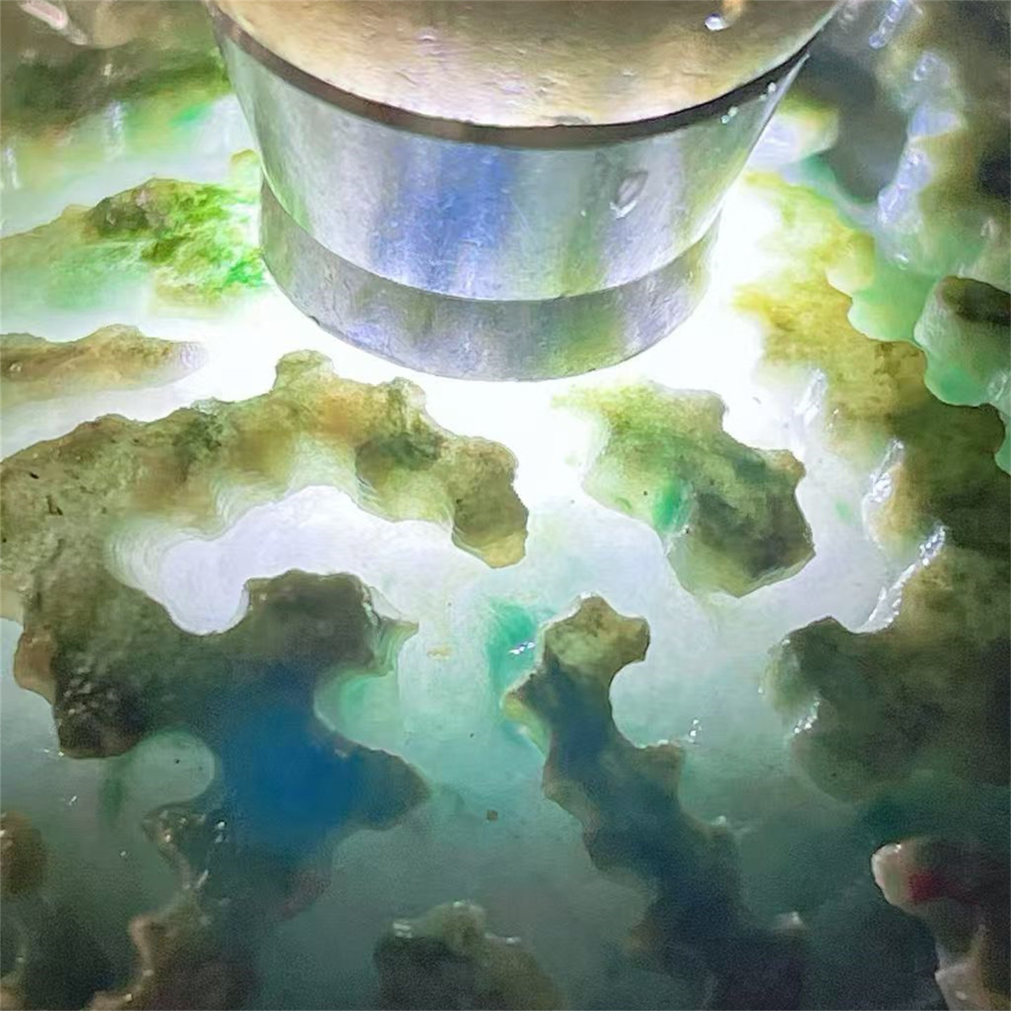 TT28932缅甸天然翡翠原石老坑南齐场口开窗手镯料 重2.8公斤