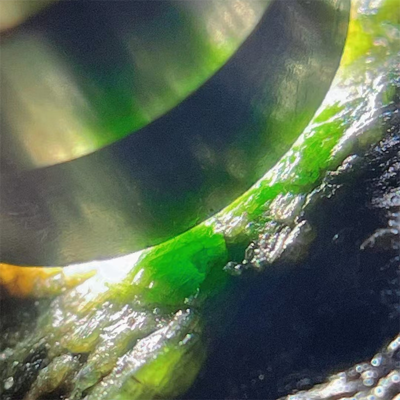 精品缅甸天然翡翠手镯料