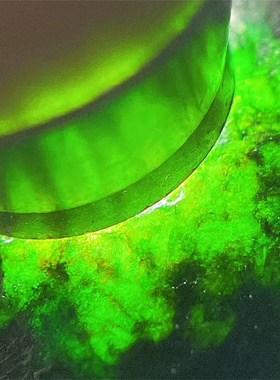 H19046 缅甸天然翡翠原石老坑莫西沙场口手镯料 重1.9公斤