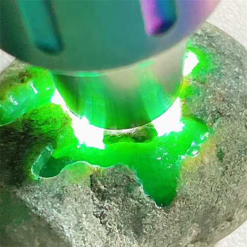 精品缅甸天然翡翠原石色料戒面料