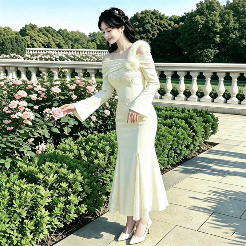 中青年女装时尚气质名媛淑女拼接蕾丝针织收腰显瘦鱼尾裙2026秋冬