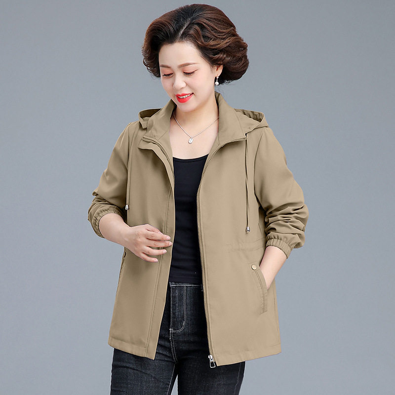 胖妈妈春秋装时尚风衣时尚上衣服加肥加大码中老年人外套女小个子