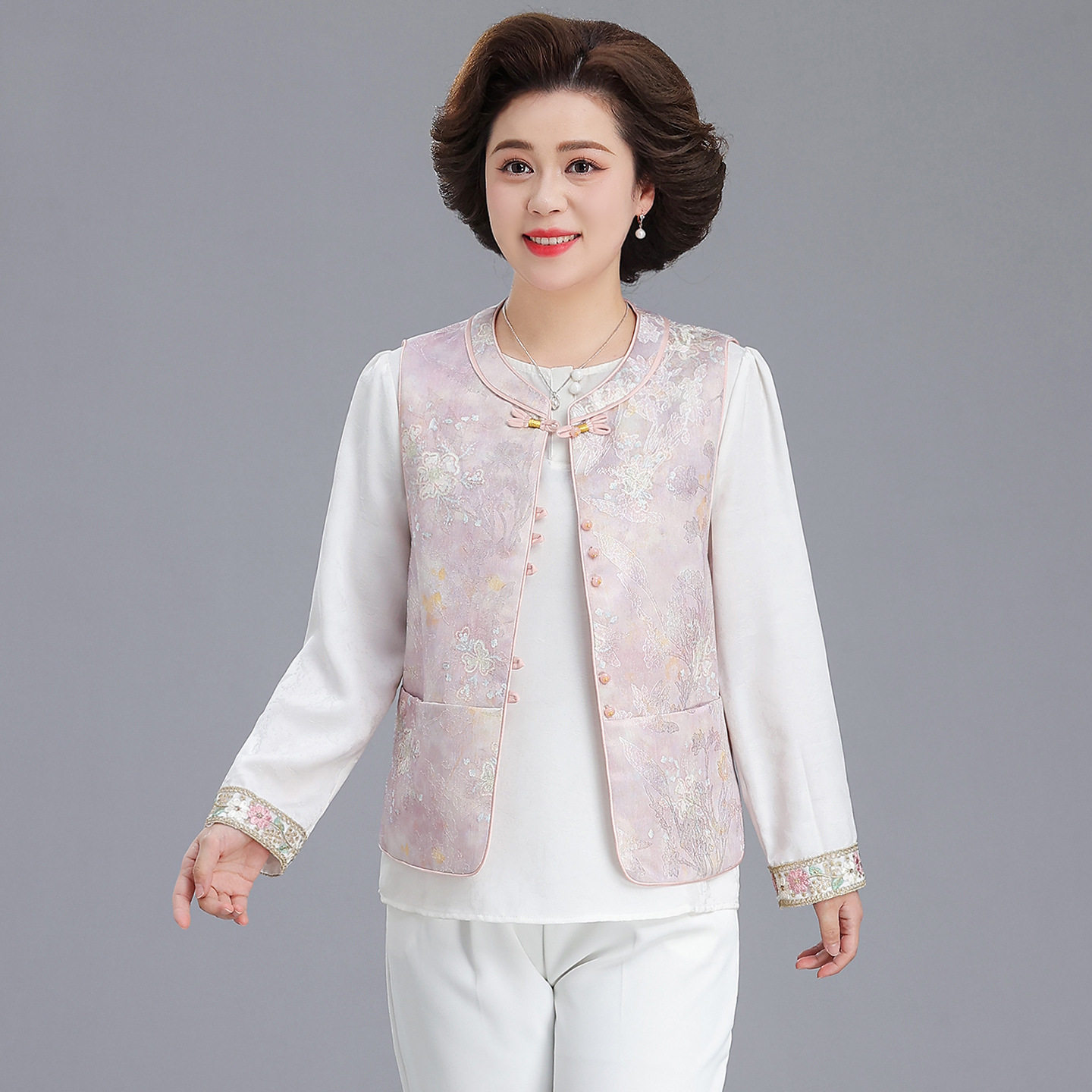 2026新款中老年妈妈装气质提花马甲春秋立领背心显瘦外搭坎肩上衣图片