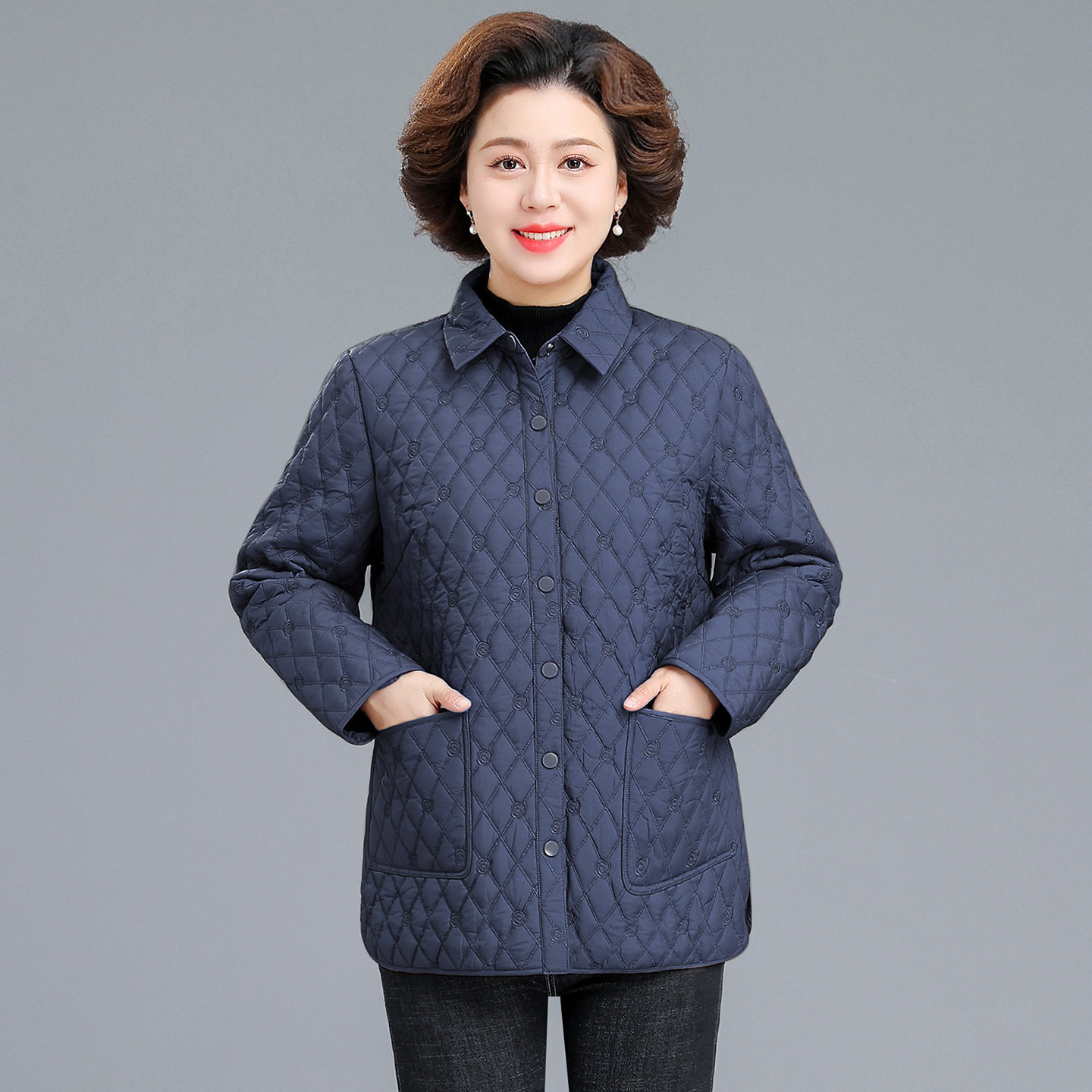 胖婆婆妈妈奶奶秋冬装轻薄棉衣短款中老年人女款棉服翻领棉袄外套