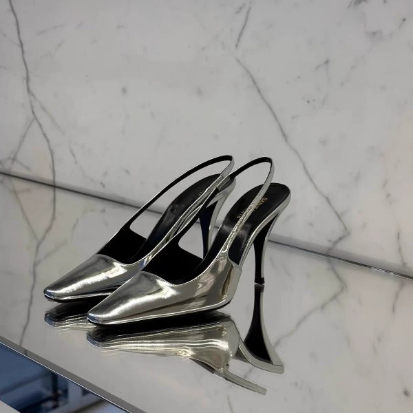网红明星同款2023春夏新款漆皮方头高跟鞋银色包头后空细跟凉鞋女
