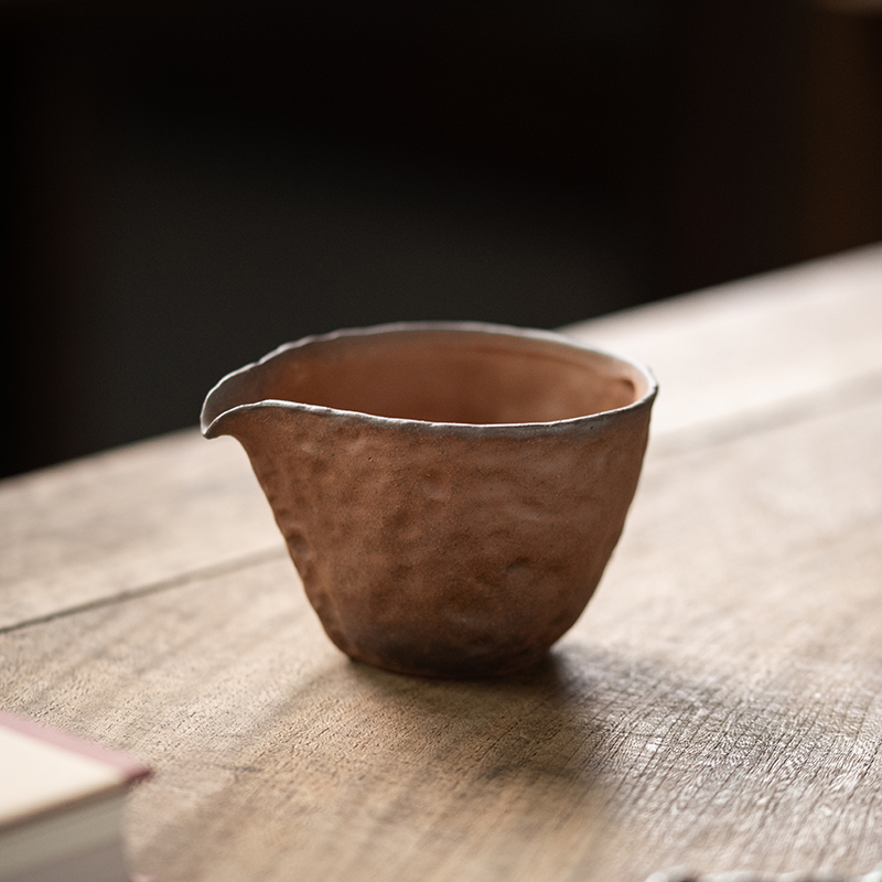复古无釉粗陶公杯锤纹分茶杯