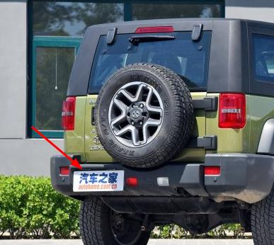 b40L b80 bj80bj40牌照灯北京汽车b40牌照灯