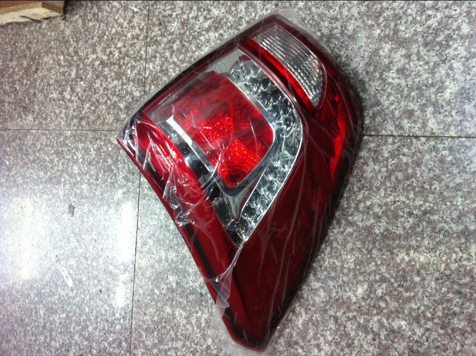 北汽银翔幻速原厂S3后尾灯组合尾灯壳