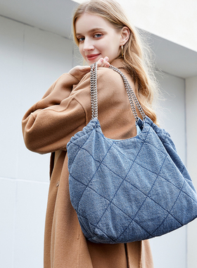 华夫大容量牛仔包包女2023新款秋冬链条帆布包菱格托特包CK-05187