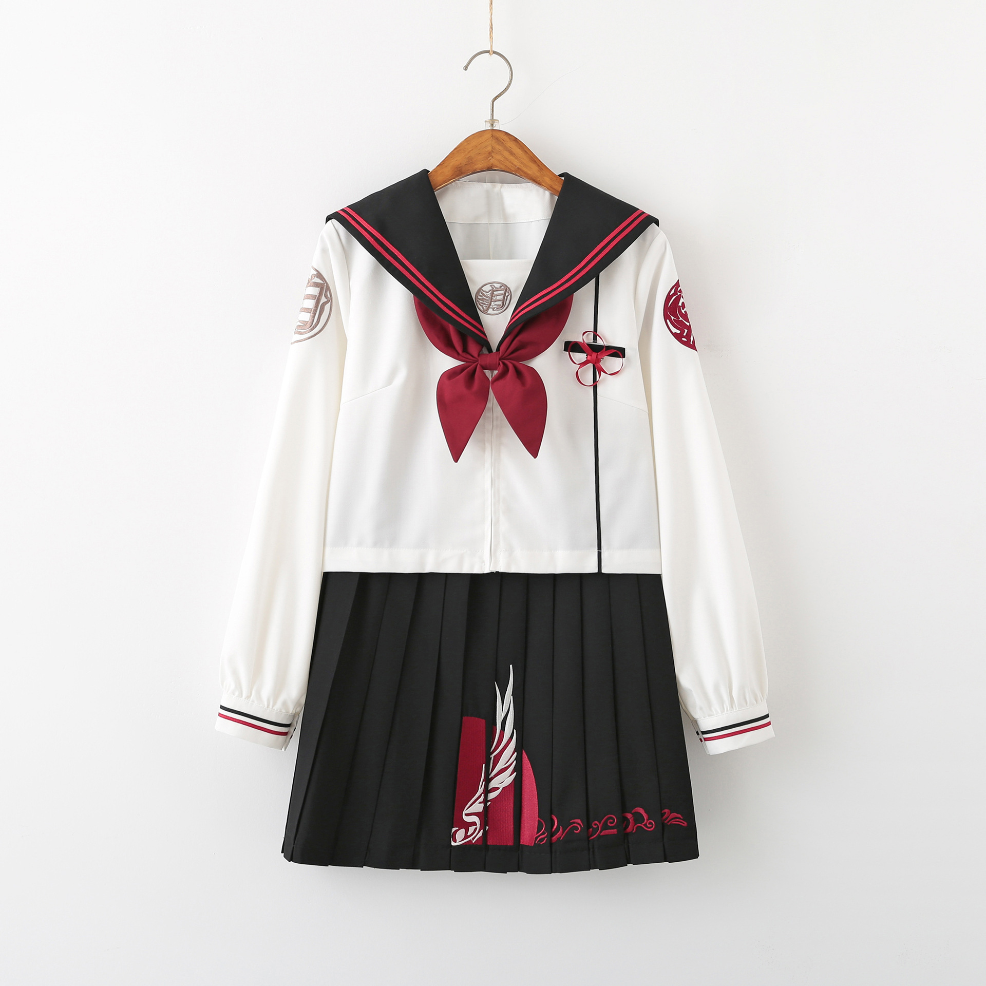 赤月鹤 改良刺绣关西襟 赤二本 不良jk制服水手服 中间服套装