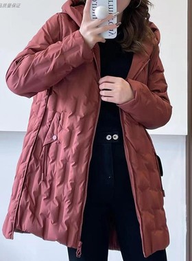 欧路艾米90羽绒服y88322加厚流苏收腰宽松冬女连帽压花喜庆红中长