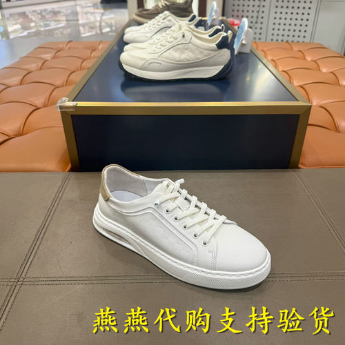 专柜正品百丽2026春新款男鞋格纹牛皮小白鞋舒适休闲板鞋9AH01AM6