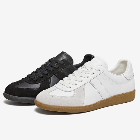 专柜正品百思图2026春新款男鞋轻便阿甘德训鞋复古运动鞋BC781AM6