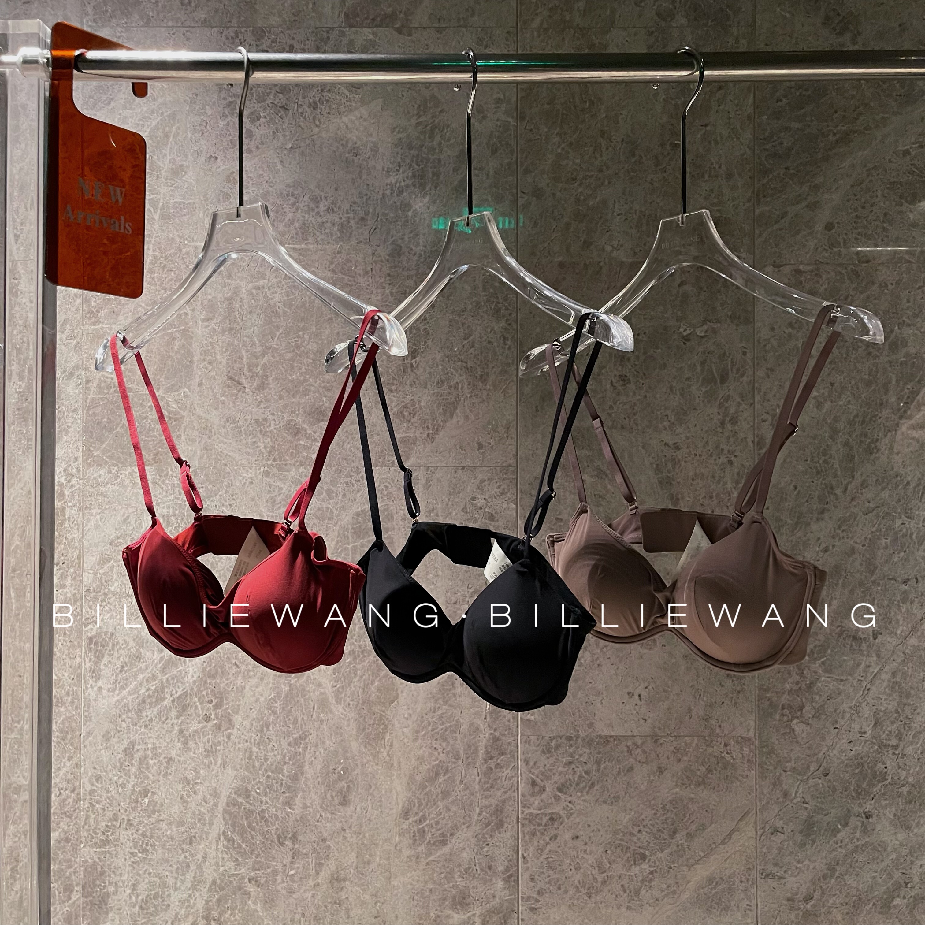 BW独立设计师时髦单品｜性感弧形杯巨舒服内搭背心