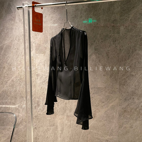 BILLIEWANG独立设计师高定系列｜迷恋妖精｜V领大喇叭袖收腰上衣