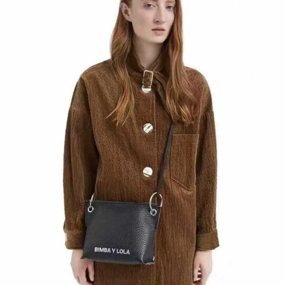 春季新款西班牙女士单肩斜挎包字母相机包小方包,箱包皮具/热销女包/男包,通用款女包,淘宝优惠券,粉丝福利购,淘宝优惠卷