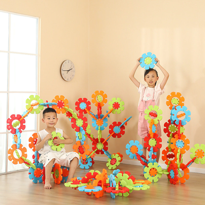 幼儿园建构区游戏超大号加厚雪花片人型积木子弹头型益智插片亲子