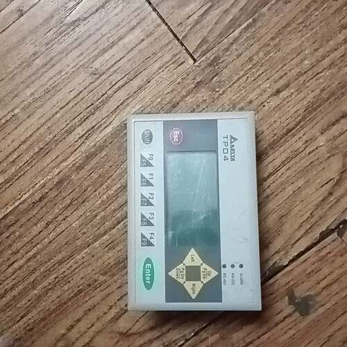 可维修 TP04G-AS1文本显示器一台，成色如图非诚勿扰