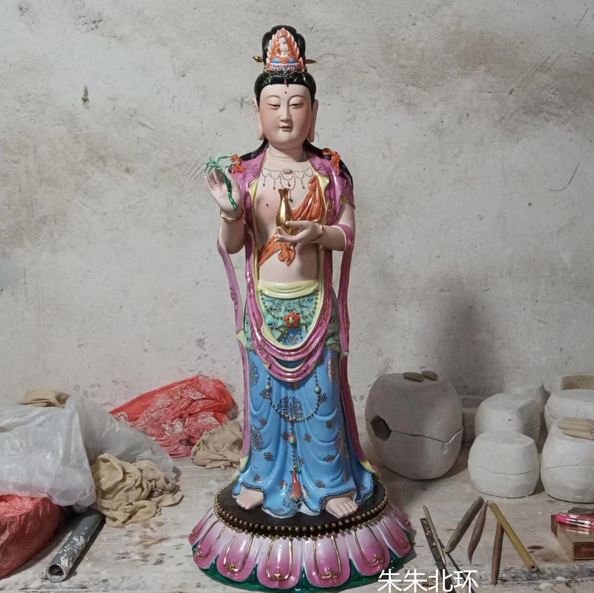 雕塑陶瓷站莲南海观音佛像家用净瓶观世音菩萨像供奉摆件装饰品70