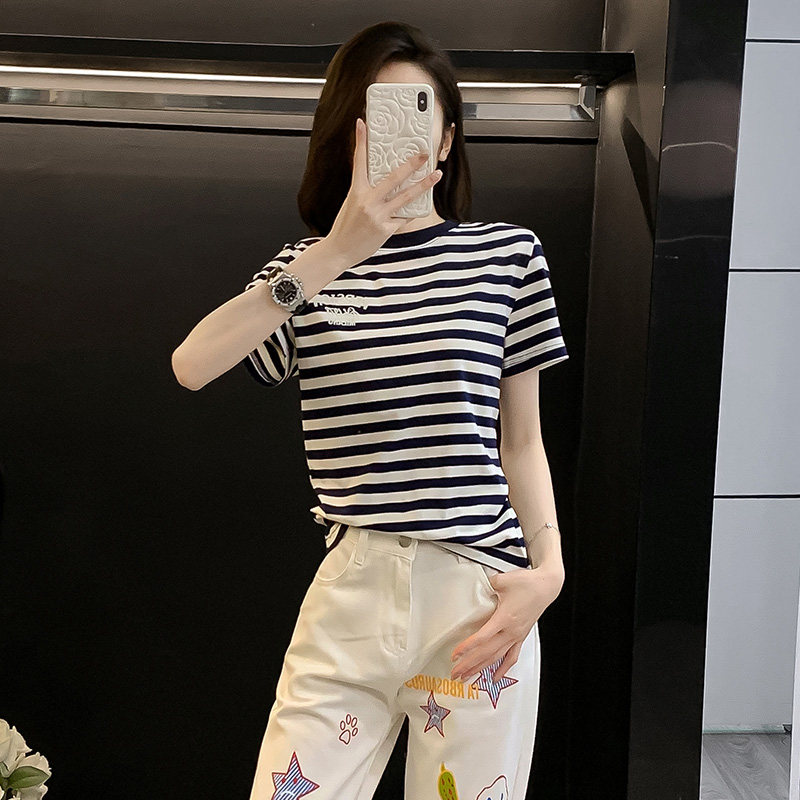 绣花字母蓝条纹短袖t恤女夏季