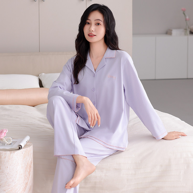 金黛儿带胸垫睡衣女春秋可外穿冬