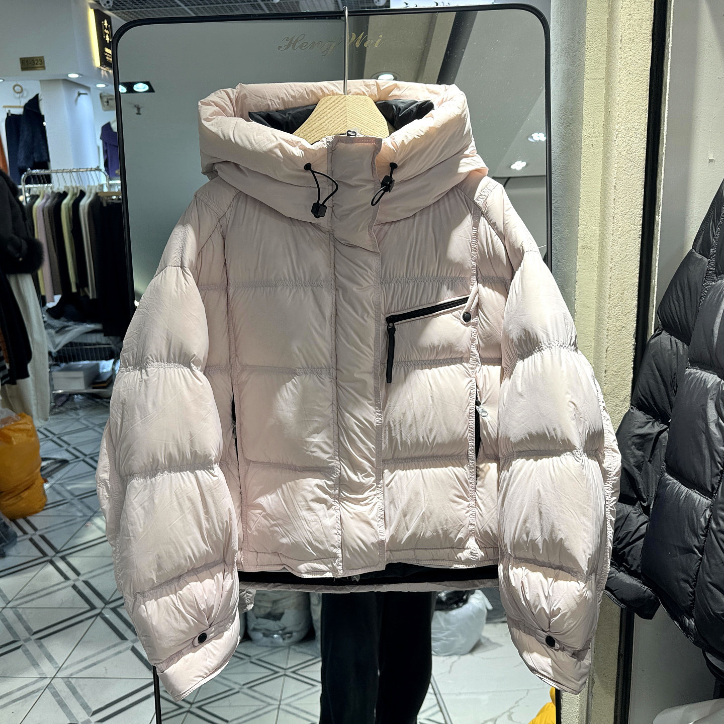 海派甜心9622简约白鸭绒羽绒服