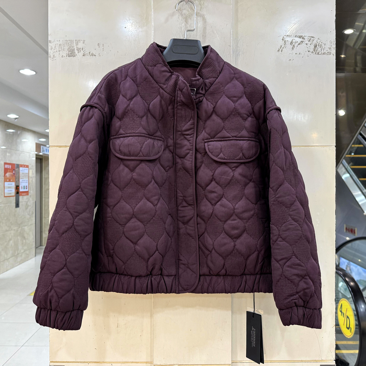 255D001菱形格棉衣外套