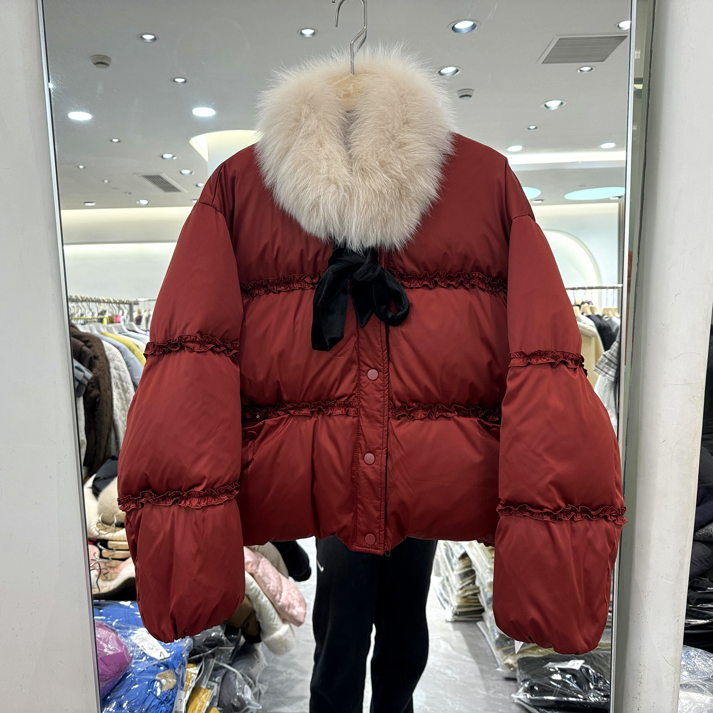 雅琪娜G200狐狸毛围脖羽绒服