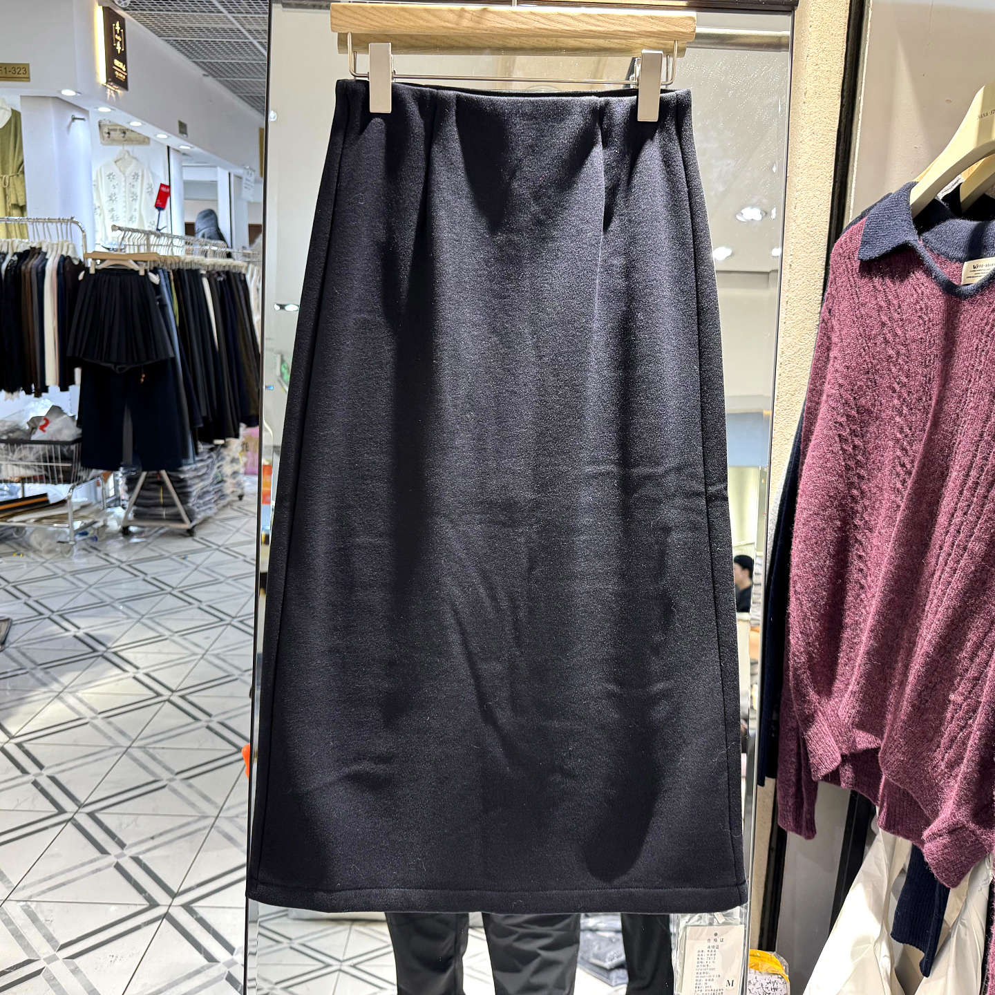 亮金金7813加绒毛呢半身裙