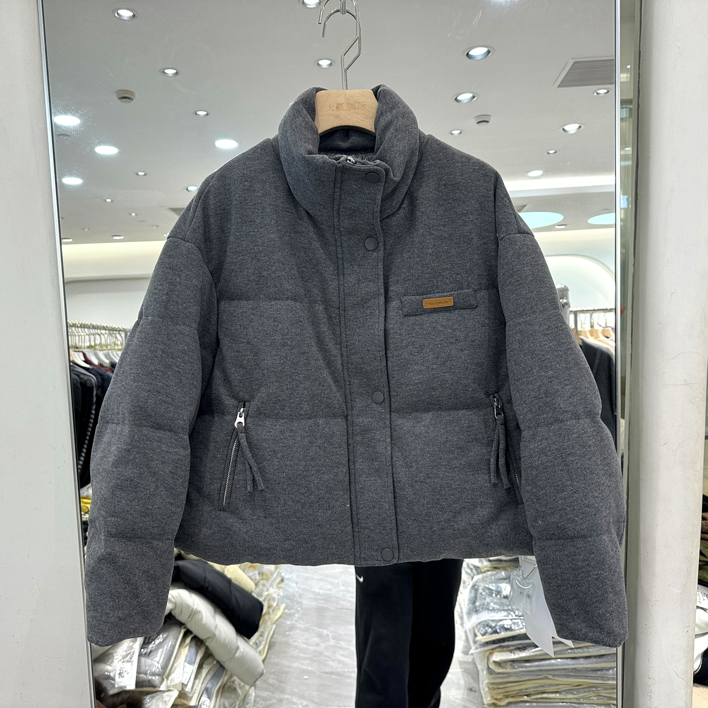 韩伊雪H58163羊绒鹅绒羽绒服