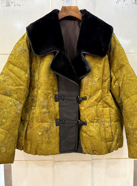 25312 皮毛一体大翻领拼皮扣人丝提花轻奢短装鹅绒羽绒服欧货冬装