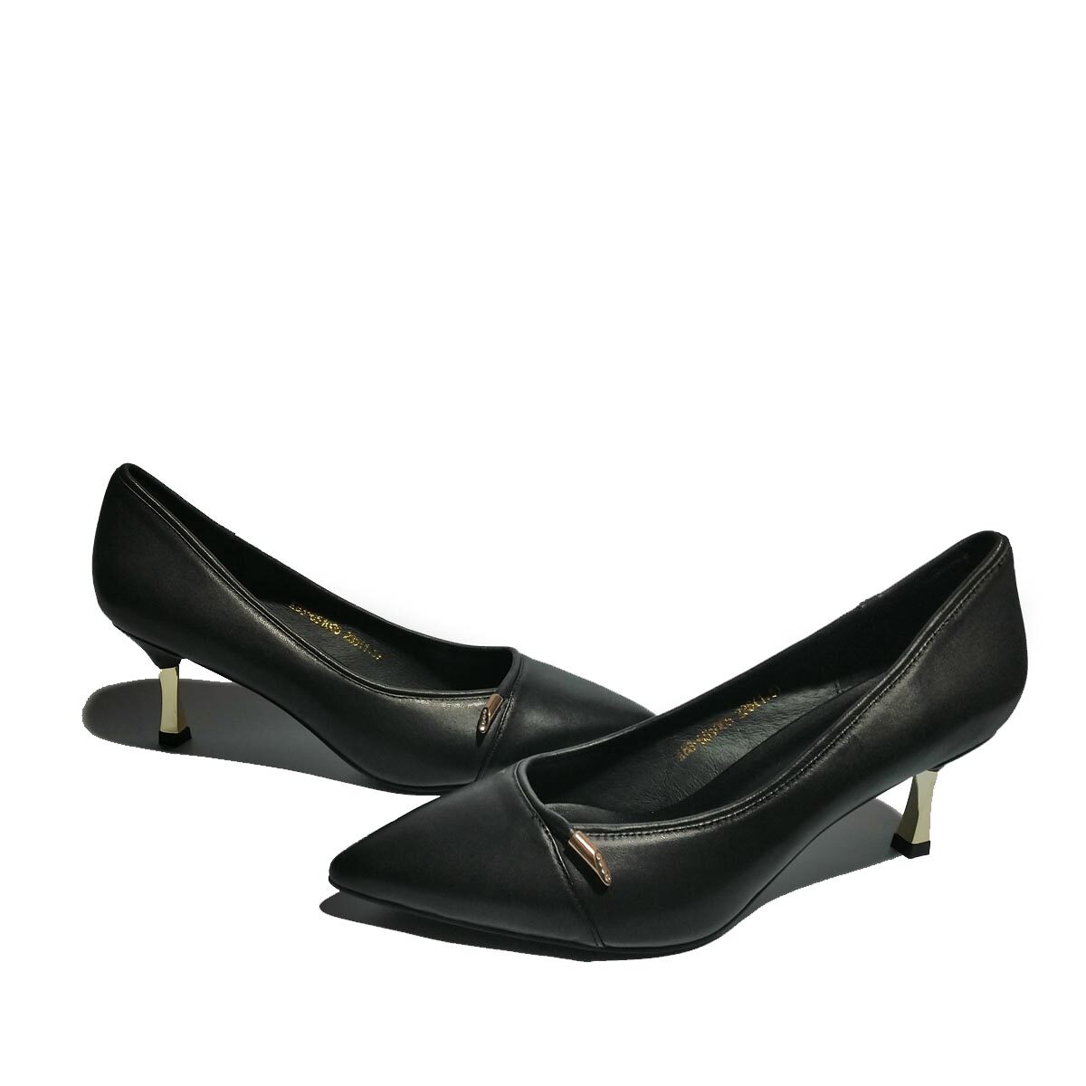 kuuki高琪包邮女鞋通勤优雅尖头中跟酒杯跟羊皮面浅口单鞋65106