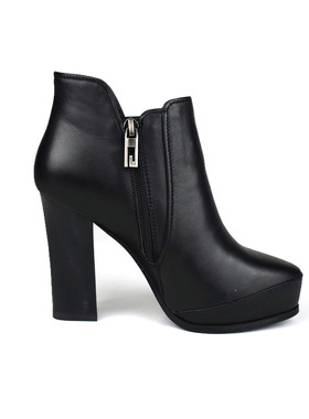 KUUKI高琪包邮厚防水台圆头高跟女靴牛皮面短筒皮里时装靴97011