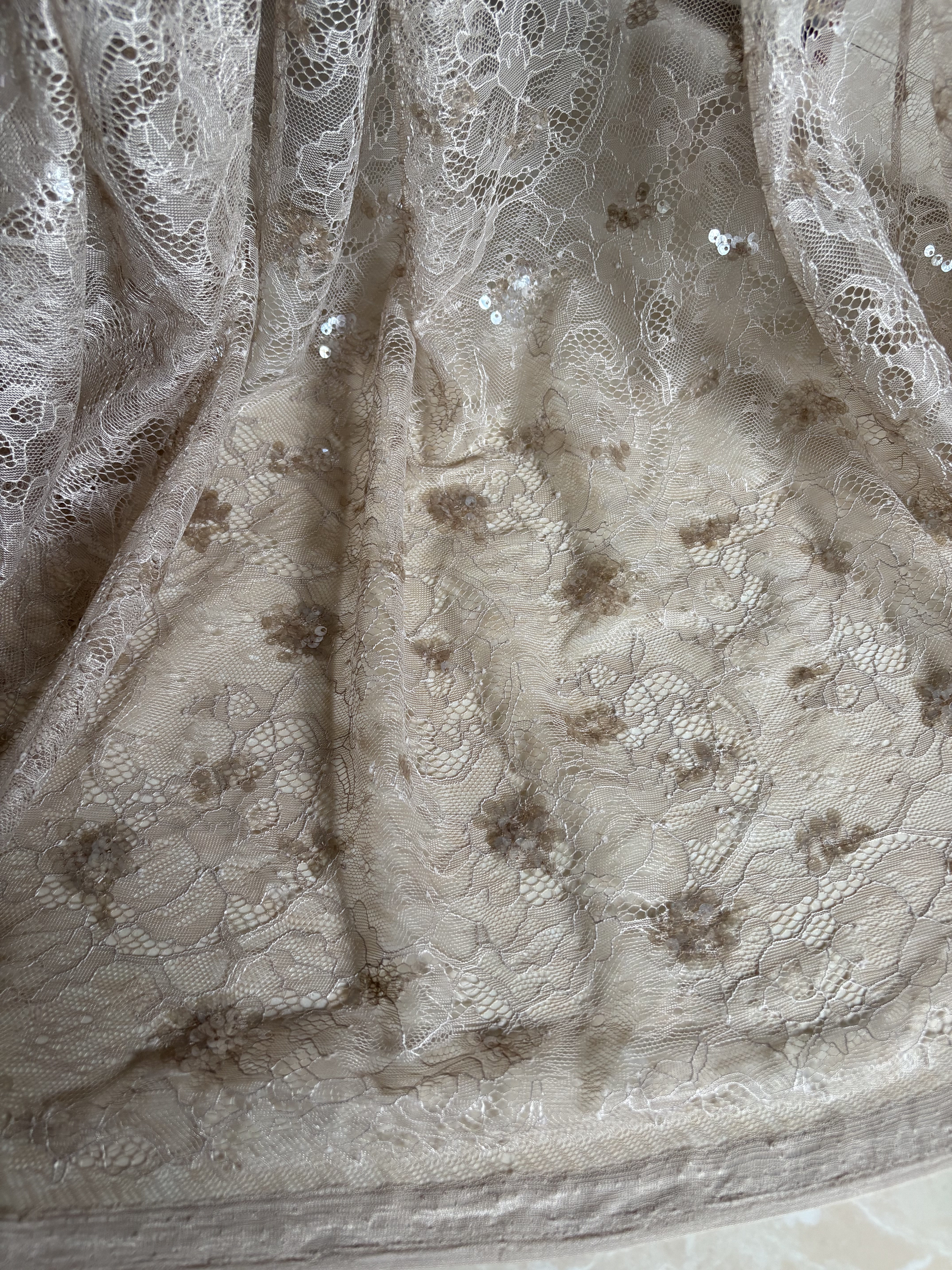 香槟色进口钉珠片经典蕾丝面料礼服连衣裙布料