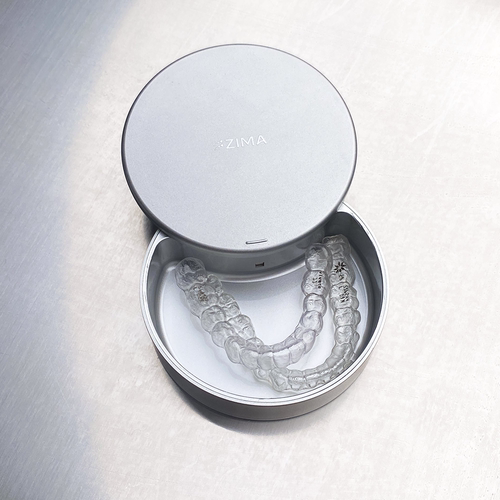 Zima Dental-时尚金属采用滑动盖紫外线UV消毒 护齿器牙套保护盒