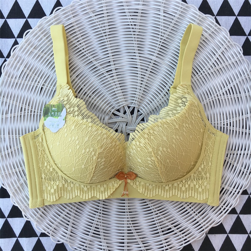 柔软夏季聚拢调整型透气文胸罩