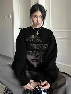 宽松oversize上衣 薄款 美式 复古高街潮牌人像印花圆领卫衣女春秋季