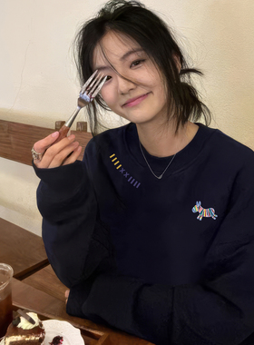 藏蓝色重磅圆领卫衣女秋冬加绒加厚美式宽松慵懒风百搭高级感上衣