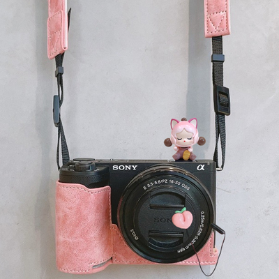 疯马粉白黑煤球手绘狗保护套